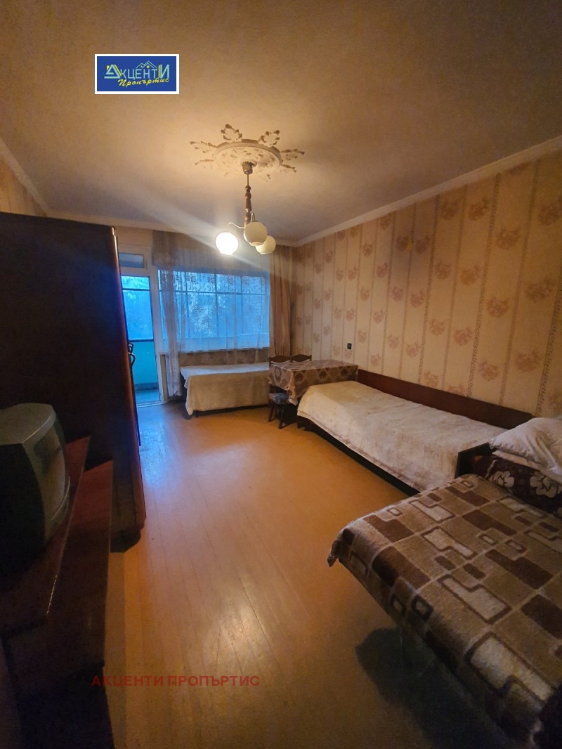 Дава под наем  4-стаен град Велико Търново , Център , 106 кв.м | 47960747 - изображение [7]