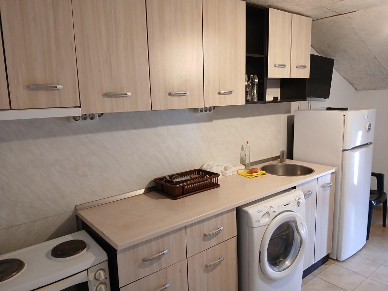K pronájmu  Podlaha domu Burgas , Sarafovo , 100 m2 | 21379666 - obraz [5]
