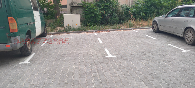 Дава под наем ГАРАЖ, ПАРКОМЯСТО, гр. Пловдив, Кючук Париж, снимка 2 - Гаражи и паркоместа - 52781817