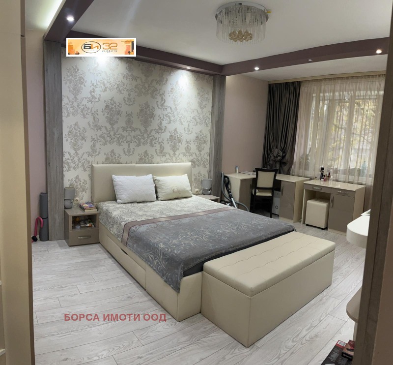 Под наем 3-СТАЕН, град Враца, Център • 410 € / 801.89 лв. • 32264359 1