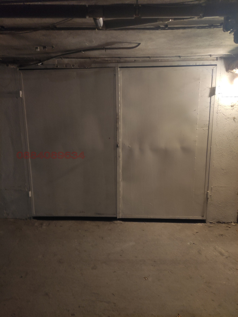 Дава под наем ГАРАЖ, ПАРКОМЯСТО, гр. София, Дървеница