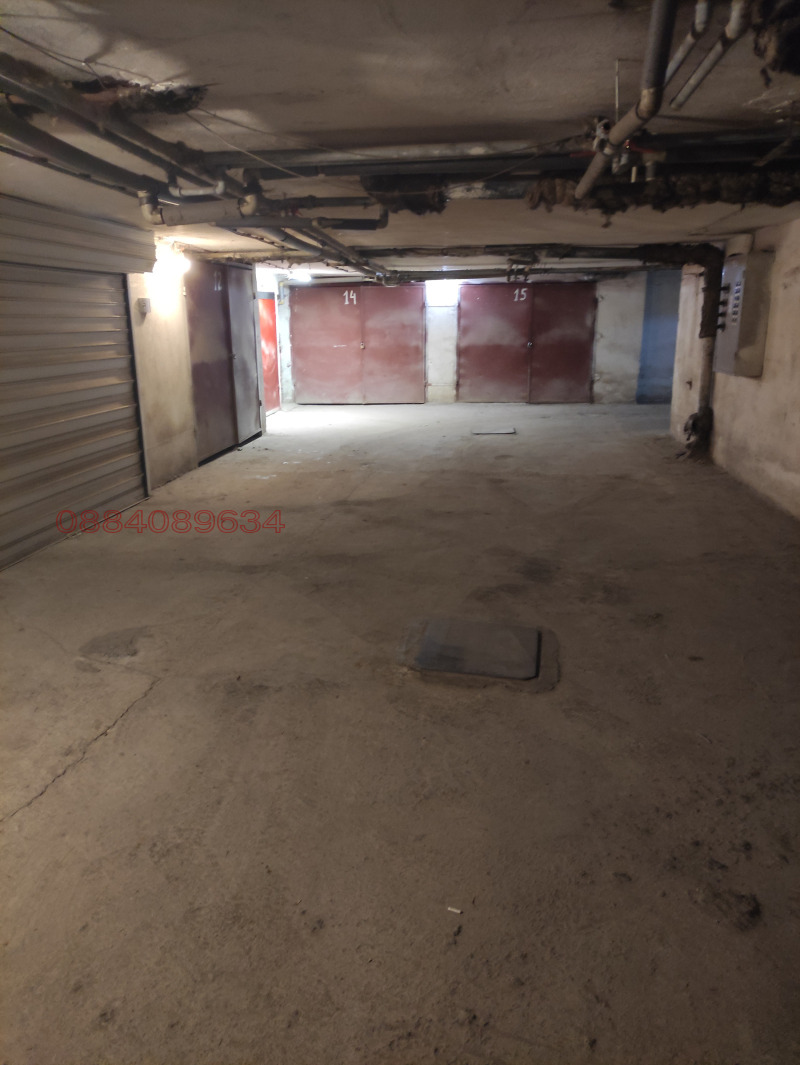 Дава под наем ГАРАЖ, ПАРКОМЯСТО, гр. София, Дървеница, снимка 9 - Гаражи и паркоместа - 52998402