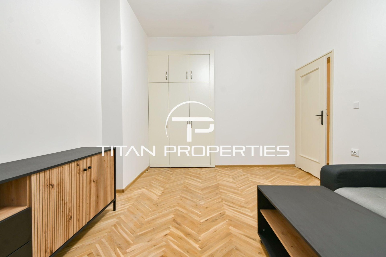 Дава под наем 2-СТАЕН, гр. София, Център, снимка 3 - Апартаменти - 53279454