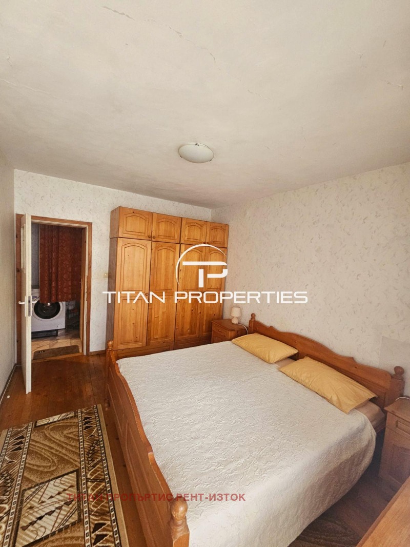 Do wynajęcia  1 sypialnia Burgas , Wazrażdane , 68 mkw | 47330859 - obraz [4]
