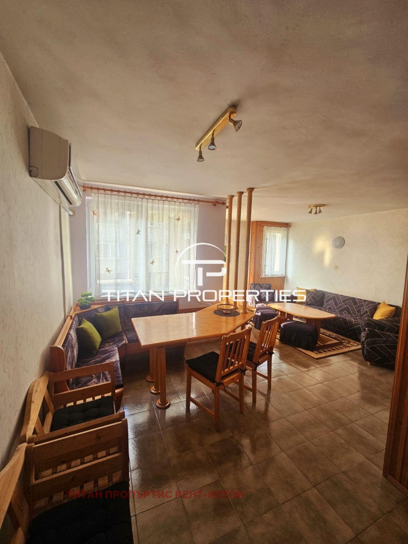 Do wynajęcia  1 sypialnia Burgas , Wazrażdane , 68 mkw | 47330859 - obraz [2]