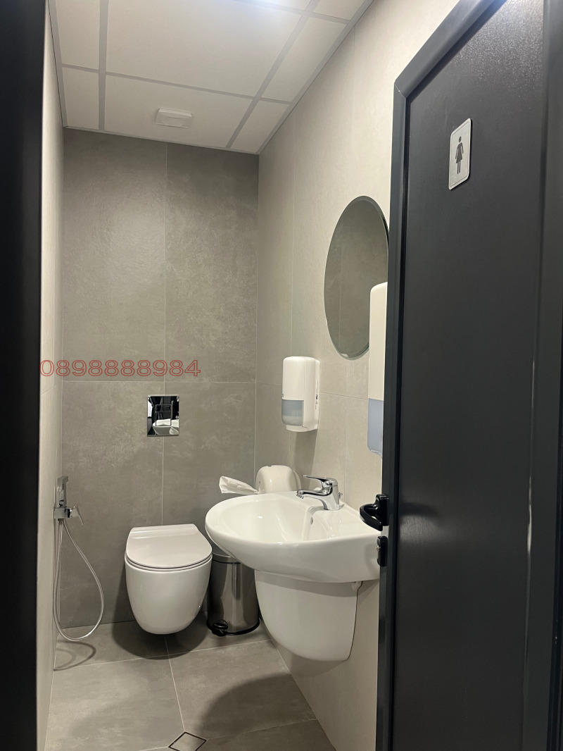 Дава под наем ОФИС, гр. Благоевград, Идеален център, снимка 8 - Офиси - 52785797