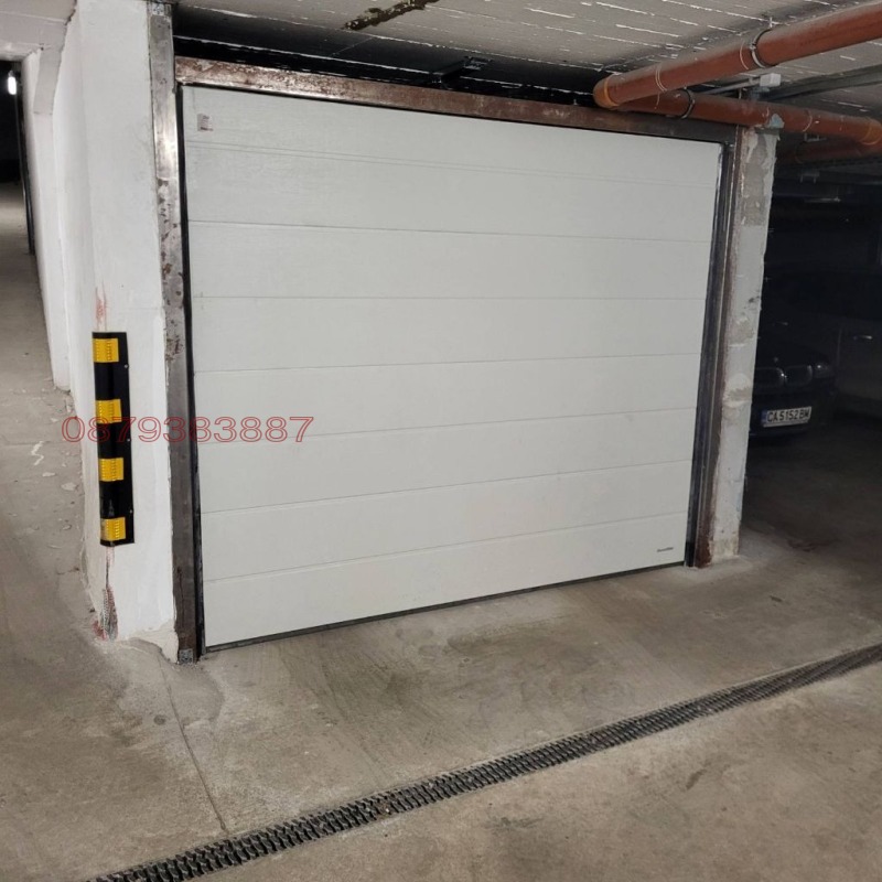 Vuokrattavana  Autotalli Sofia , Strelbište , 30 neliömetriä | 40033323 - kuva [5]