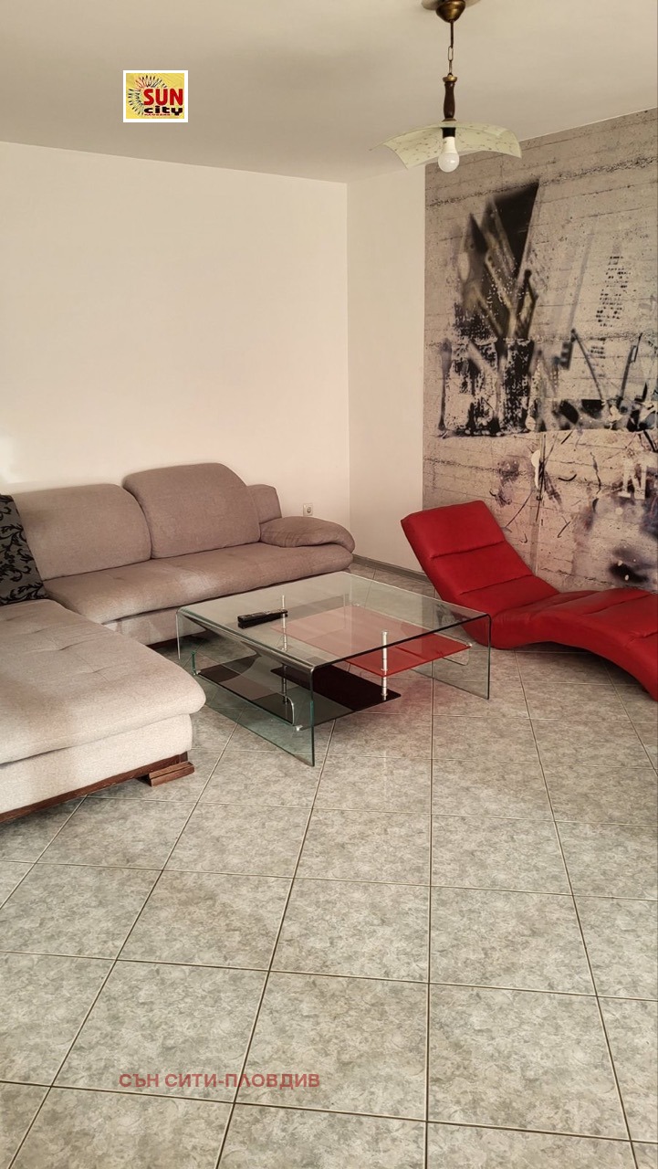 De inchiriat  2 dormitoare Plovdiv , Țentâr , 100 mp | 85286451