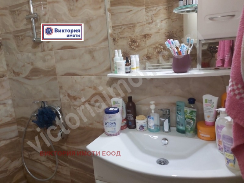 Дава под наем 3-СТАЕН, гр. Велико Търново, Център, снимка 3 - Апартаменти - 53022236