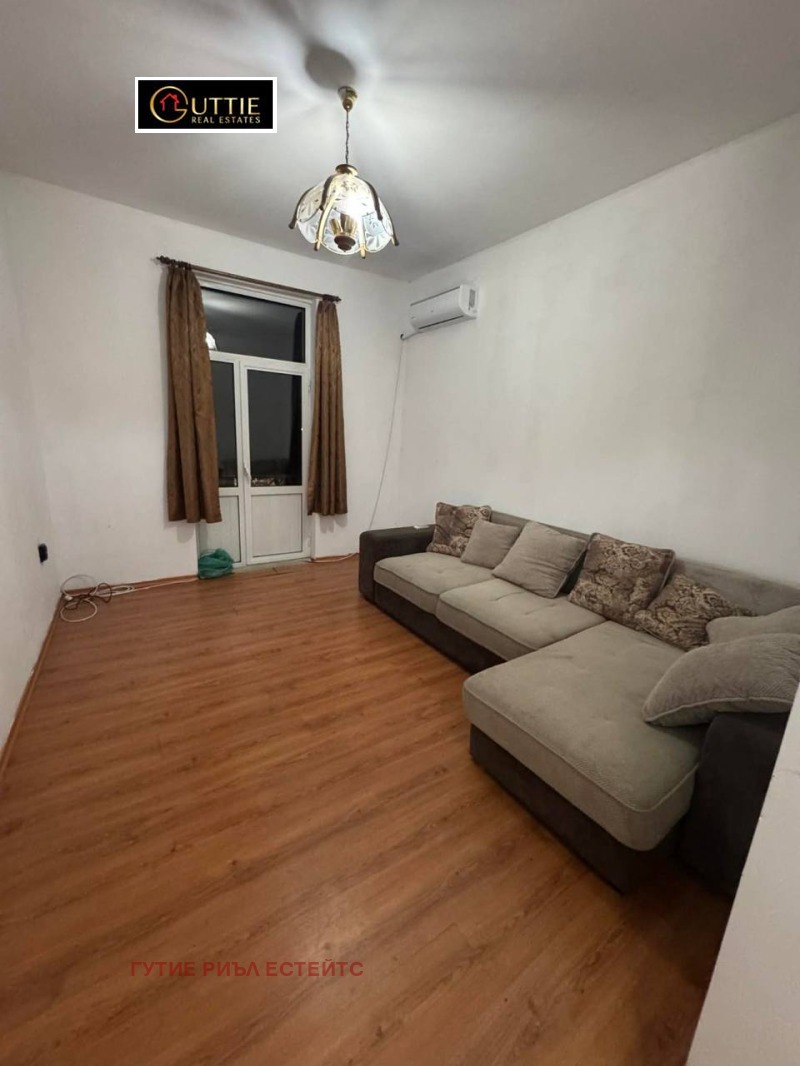 Дава под наем 3-СТАЕН, гр. София, Център