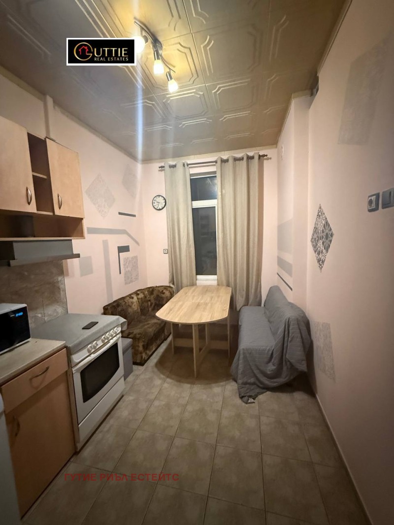 Дава под наем 3-СТАЕН, гр. София, Център, снимка 2 - Апартаменти - 53591194