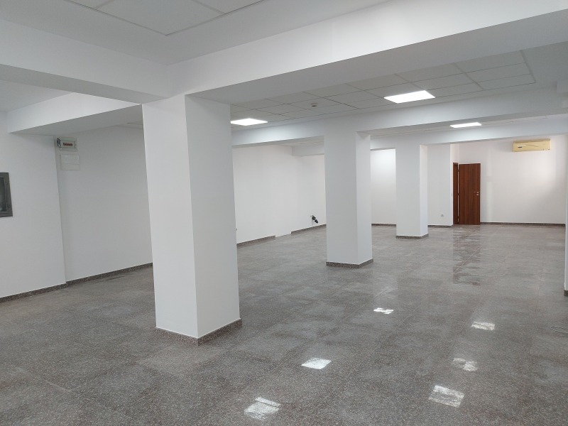 Kiadó  Üzlet Plovdiv , Centar , 157 négyzetméter | 38323907 - kép [4]