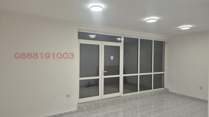Дава под наем МАГАЗИН, гр. Пловдив, Кършияка, снимка 2 - Магазини - 52784901