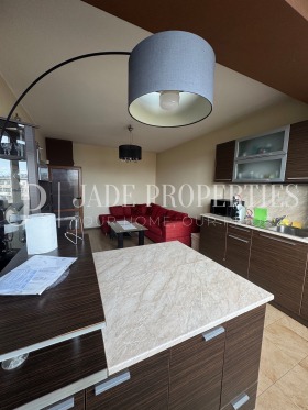 ����� ���� ��� ���� 3-�����,���� �����, ������� 4>