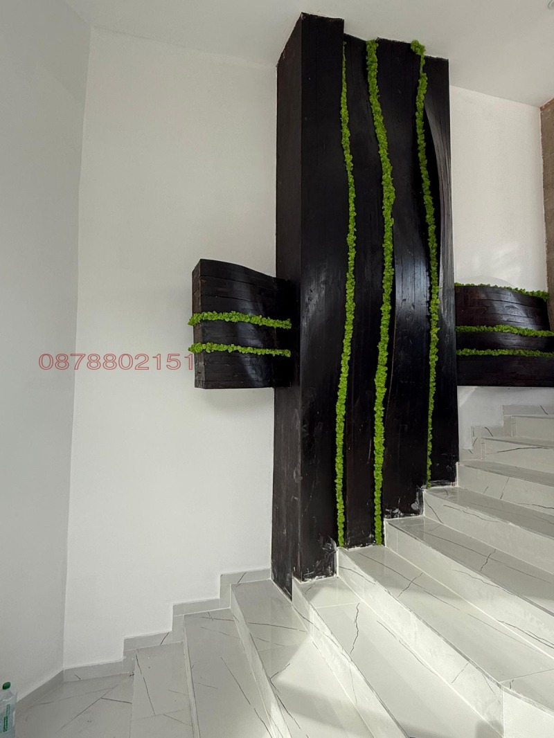 Дава под наем МАГАЗИН, гр. Плевен, Идеален център, снимка 15 - Магазини - 53564450