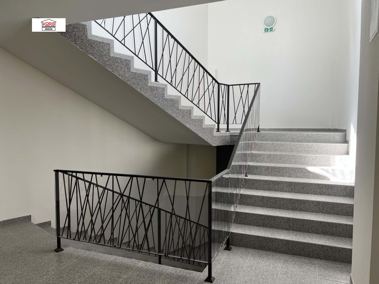 ���� ��� ���� 2-����� | Imot.bg � ����������� 13