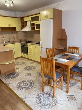 1 quarto Karchiiaka, Plovdiv 2
