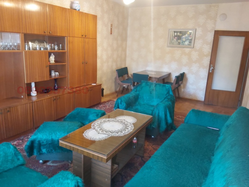 Te huur  1 slaapkamer Sofia , Ljulin 2 , 67 m² | 85434095 - afbeelding [3]