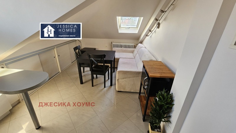 Дава под наем 2-СТАЕН, гр. София, Лозенец, снимка 9 - Апартаменти - 52286973