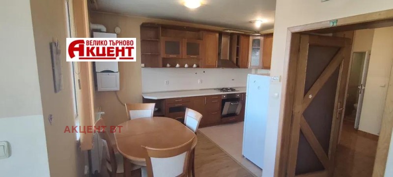 Дава под наем 2-СТАЕН, гр. Велико Търново, Център, снимка 3 - Апартаменти - 53590122
