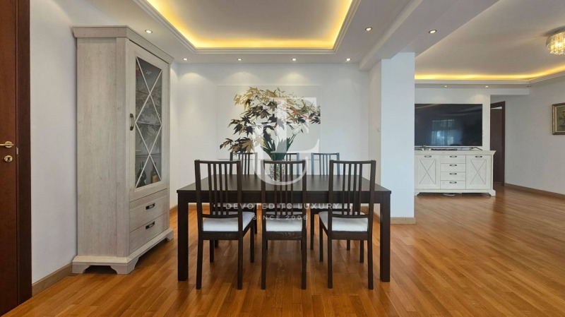 K pronájmu  3 ložnice Sofia , Iztok , 160 m2 | 40572409 - obraz [5]