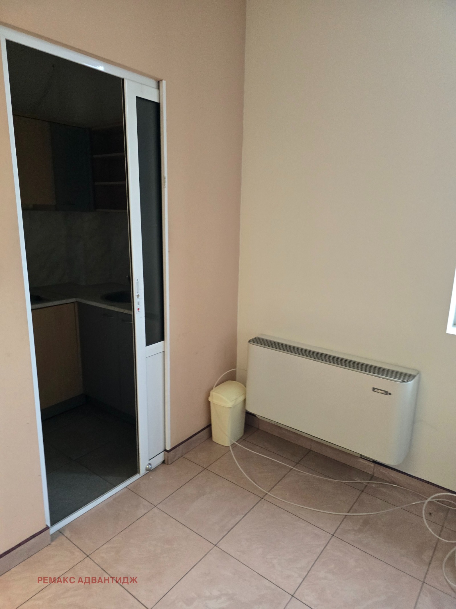 Дава под наем ОФИС, гр. Пловдив, Кючук Париж, снимка 6 - Офиси - 53957654