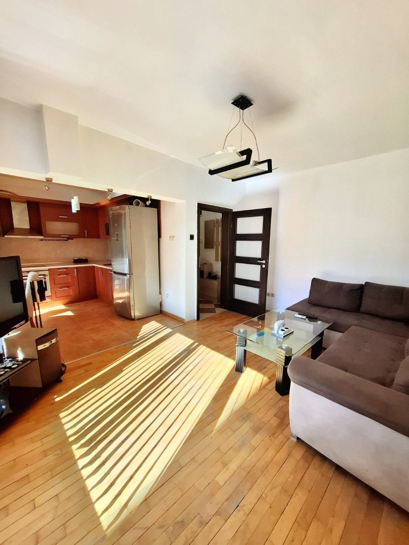 Do wynajęcia  1 sypialnia Sofia , Iztok , 61 mkw | 48983944 - obraz [6]