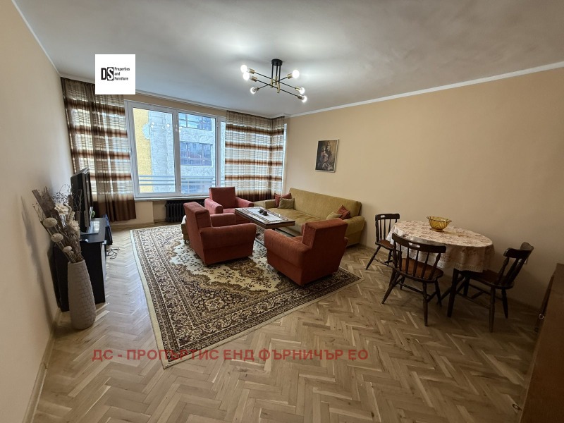 Vuokrattavana  3 makuuhuonetta Sofia , Tsentar , 100 neliömetriä | 24274111 - kuva [2]