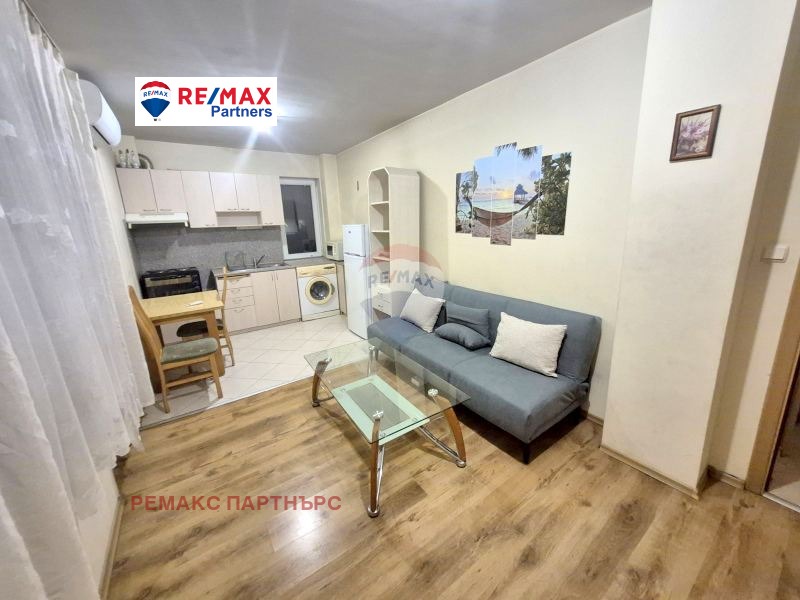 Para alugar  1 quarto Varna , Kolhozen pazar , 53 m² | 91723600