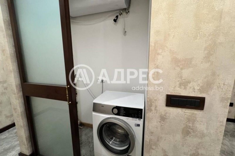 Дава под наем 3-СТАЕН, гр. София, Лозенец, снимка 13 - Апартаменти - 52412370