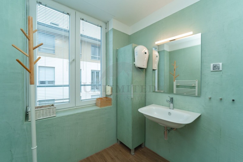 Дава под наем 4-СТАЕН, гр. София, Малинова долина, снимка 12 - Апартаменти - 52746638