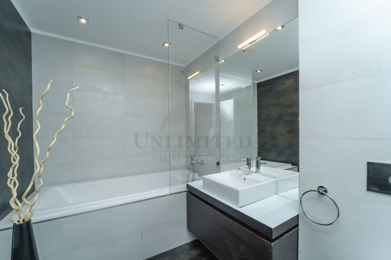 Дава под наем 4-СТАЕН, гр. София, Малинова долина, снимка 16 - Апартаменти - 52746638