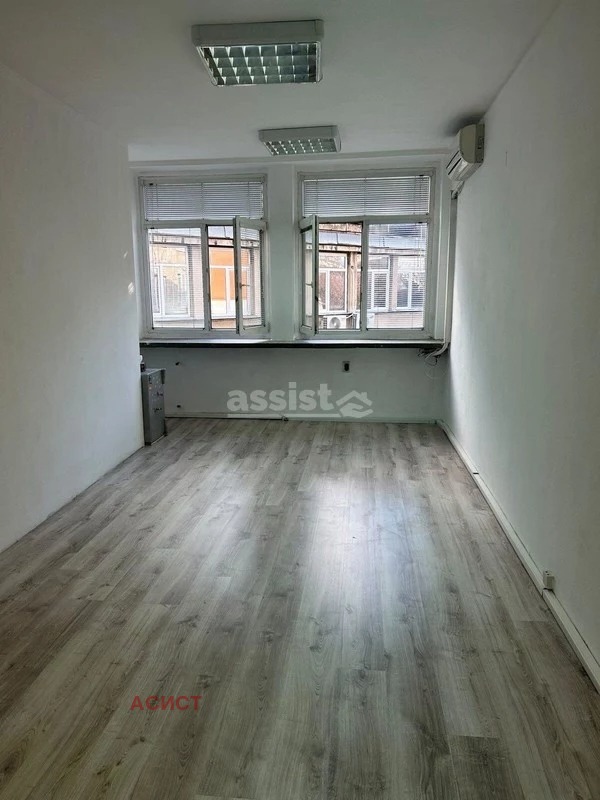 Дава под наем ОФИС, гр. София, Център, снимка 2 - Офиси - 52689923