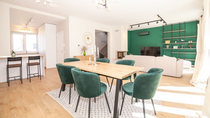 Zu vermieten  Haus Sofia , Lozen , 345 qm | 95237177