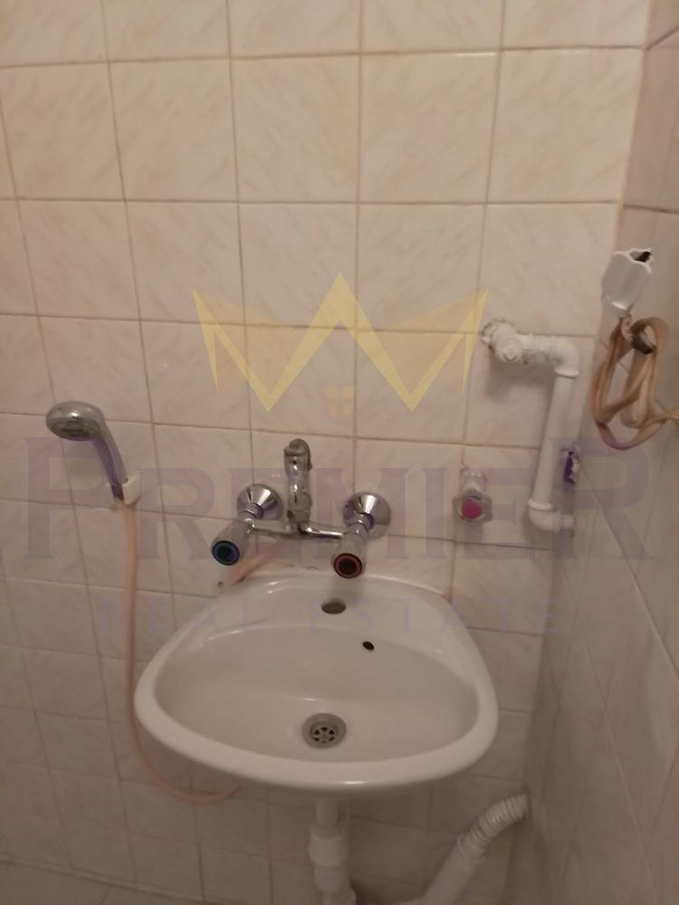 Til leje  Butik Varna , Troshevo , 40 kvm | 46886676 - billede [3]