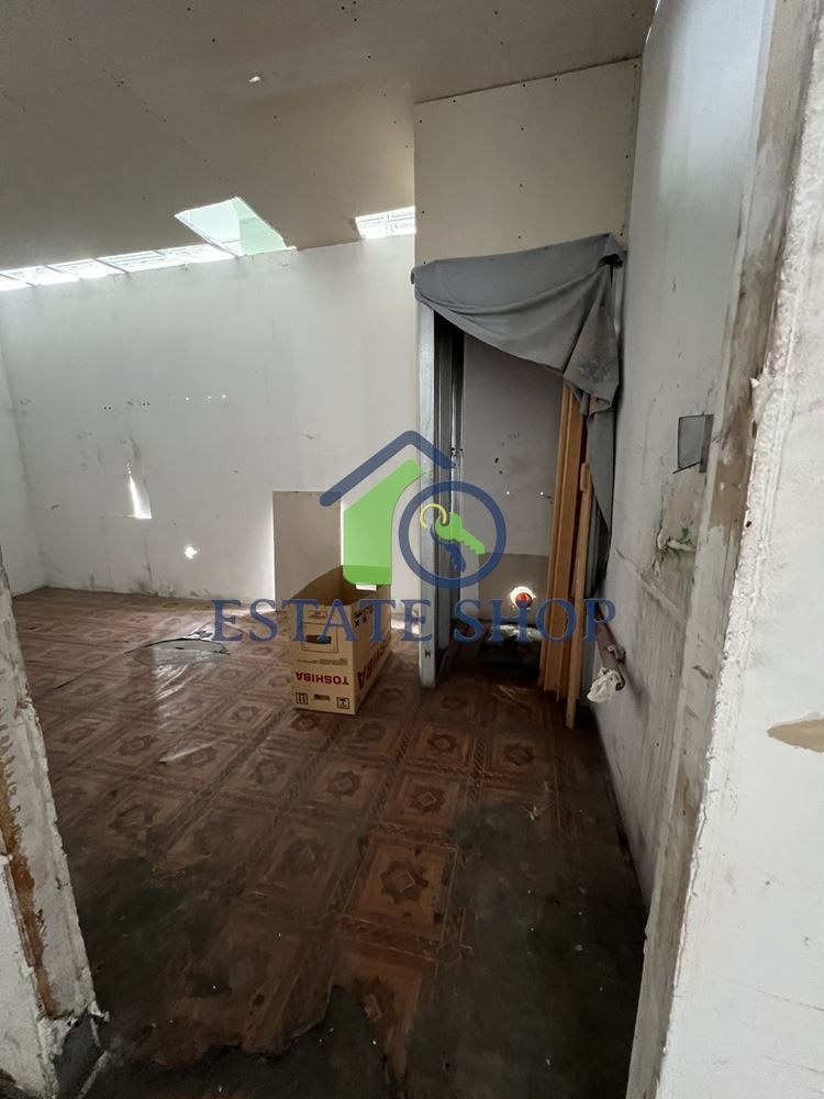 För uthyrning  Industribyggnad Plovdiv , Industrialna zona - Iztok , 300 kvm | 85221505 - bild [7]