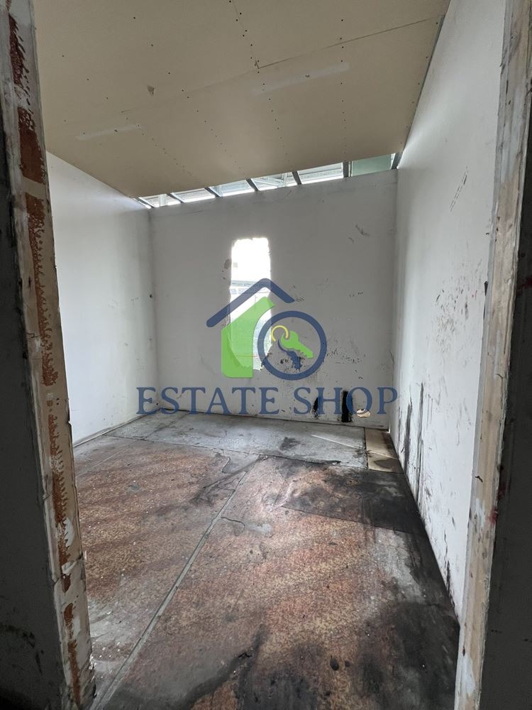 För uthyrning  Industribyggnad Plovdiv , Industrialna zona - Iztok , 300 kvm | 85221505 - bild [4]