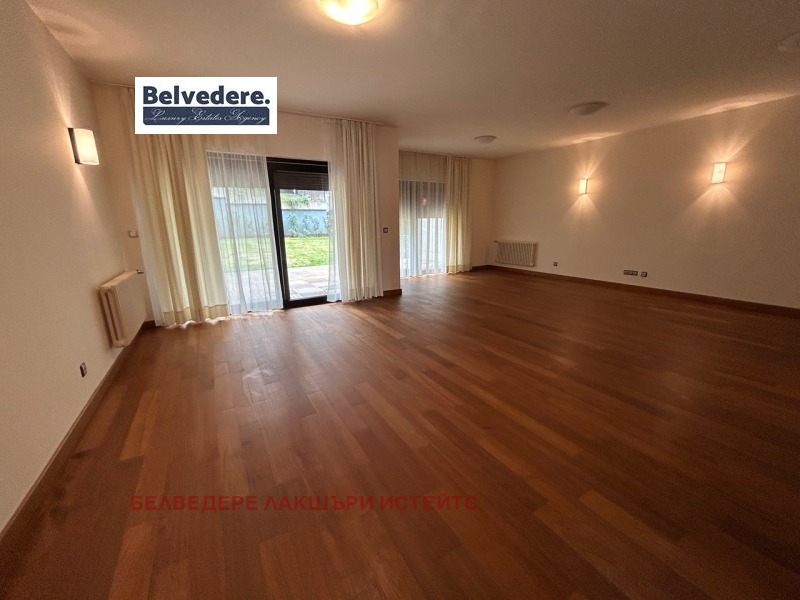 Дава под Наем КЪЩА в град София, Бояна - 465 кв.м / 2 750 € » 5 378.53 лв., БЕЛВЕДЕРЕ ЛАКШЪРИ ИСТЕЙТС