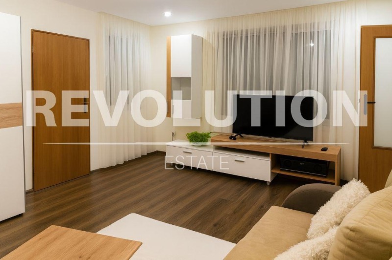 K pronájmu  1 ložnice Varna , Asparuchovo , 55 m2 | 31872255