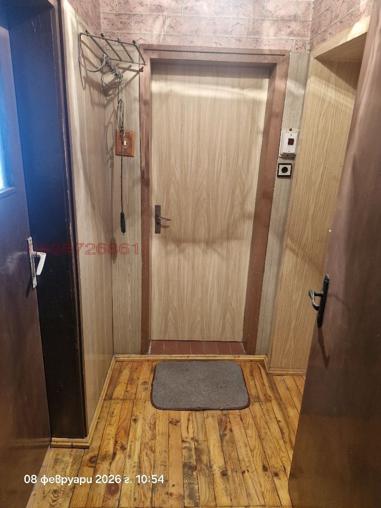 Дава под наем ЕТАЖ ОТ КЪЩА, гр. Перник, Клепало, снимка 2 - Етаж от къща - 53399795