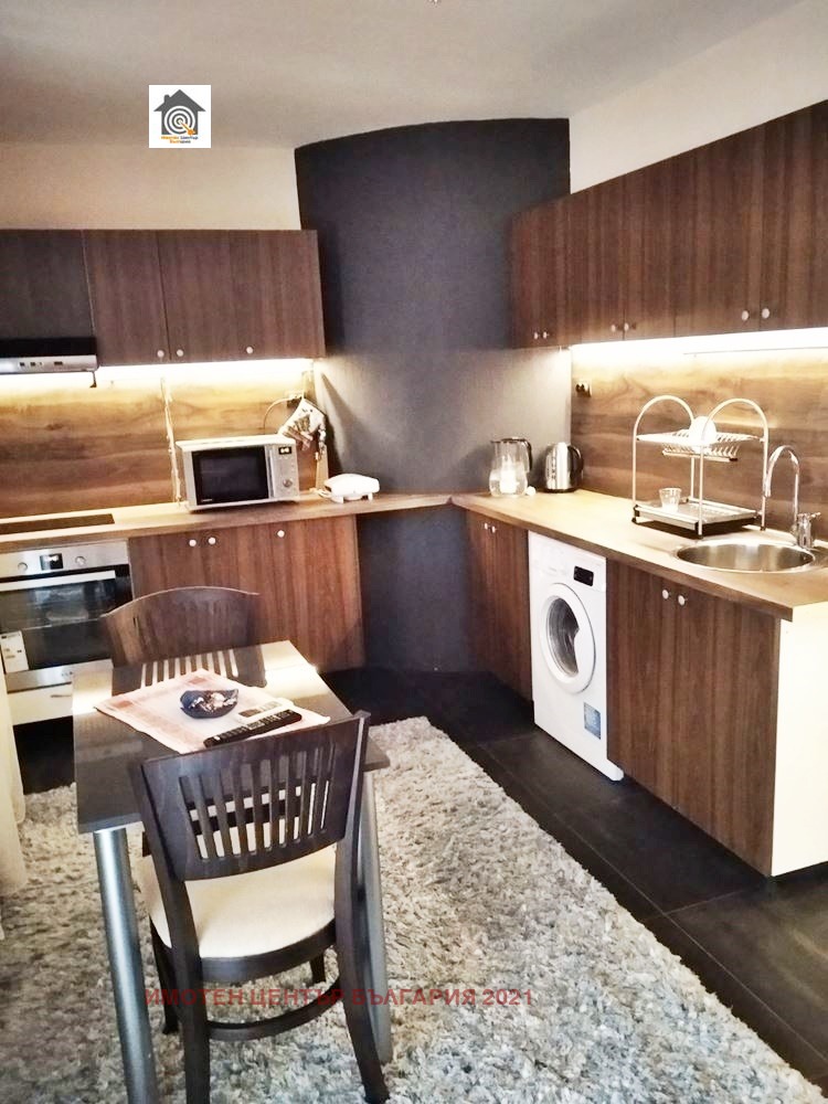 Издаје се  1 спаваћа соба Софија , Центар , 80 м2 | 44978316 - слика [3]