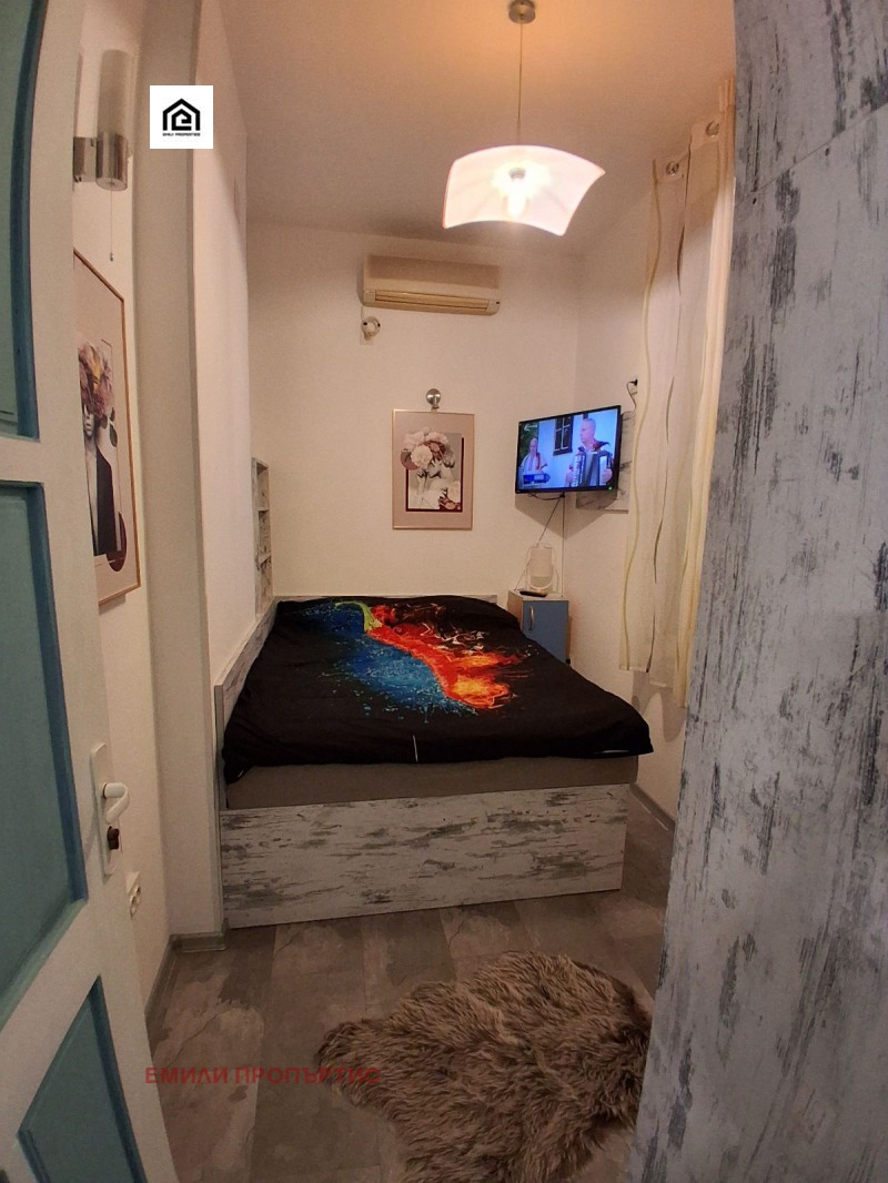 Дава под наем 2-СТАЕН, гр. София, Център, снимка 8 - Апартаменти - 53312941