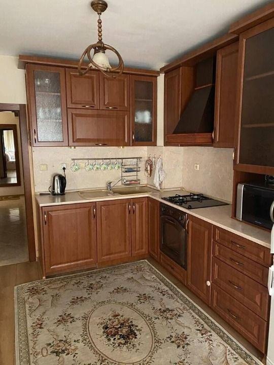 De inchiriat  3+ dormitor Plovdiv , Țentâr , 156 mp | 30378679