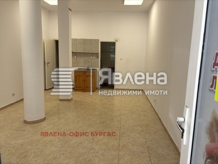 Kiralık  Mağaza Burgas , Lazur , 38 metrekare | 84705350 - görüntü [2]