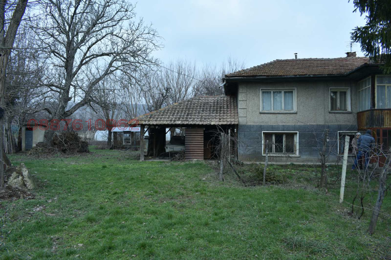 Дава под наем МЯСТО, с. Драганово, област Велико Търново, снимка 17 - Парцели - 52784064