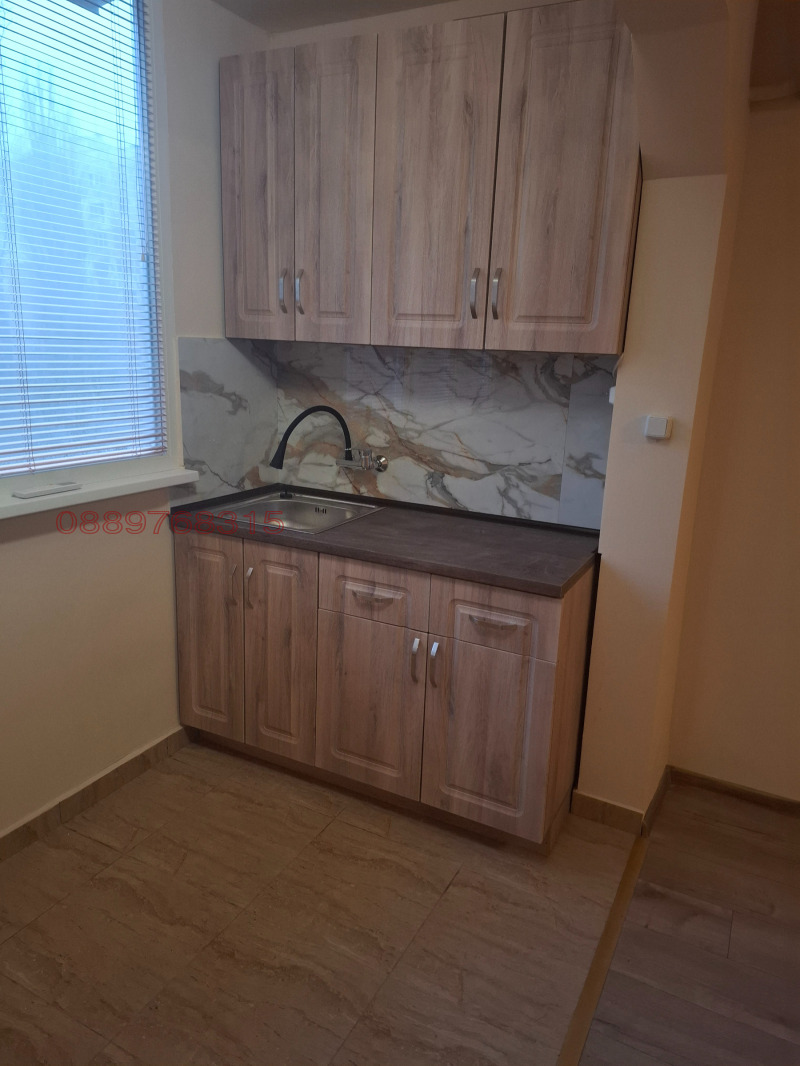 Дава под наем 2-СТАЕН, гр. София, Люлин 8, снимка 2 - Апартаменти - 53064516