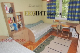 ���� ��� ���� 3-����� | Imot.bg � ����� ������ 6