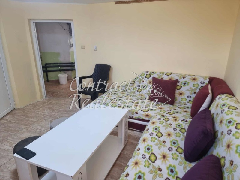 Дава под наем  2-стаен град Варна , Бриз , 45 кв.м | 45364411