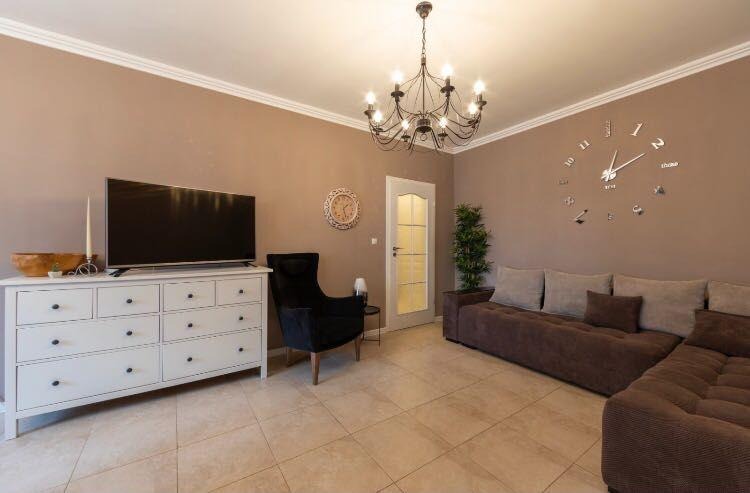 Дава под наем 2-СТАЕН, гр. София, Център