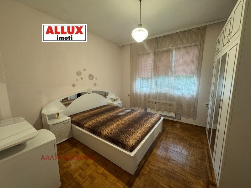 K pronájmu  2 ložnice Ruse , Zdravec , 72 m2 | 41193459 - obraz [2]
